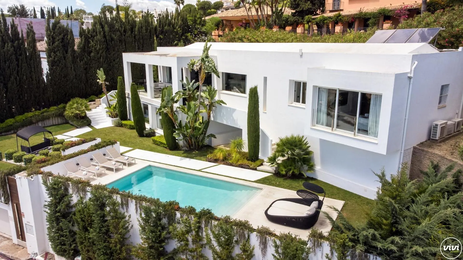Vivi Homes -Villa Carat Pool, Cinema, Golf & Terrace Estepona 0*,