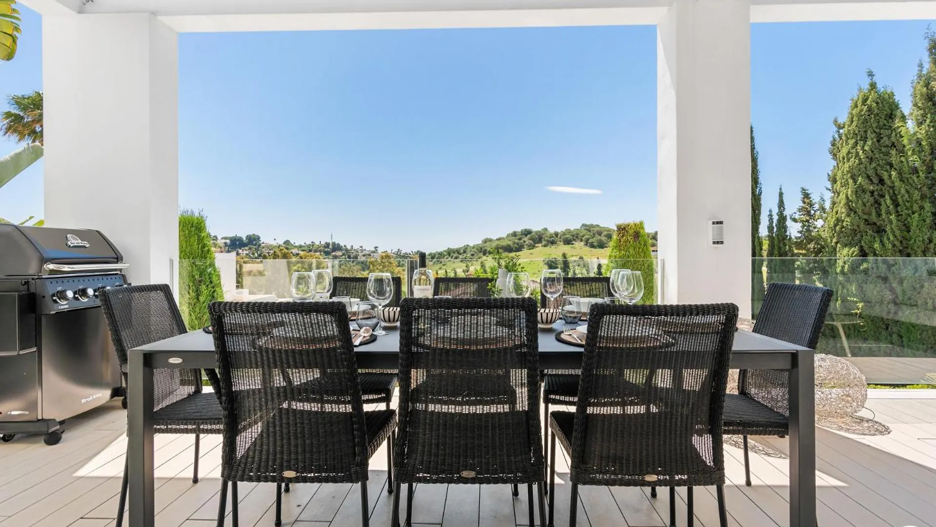 Vivi Homes -Villa Carat Pool, Cinema, Golf & Terrace Estepona 0*,