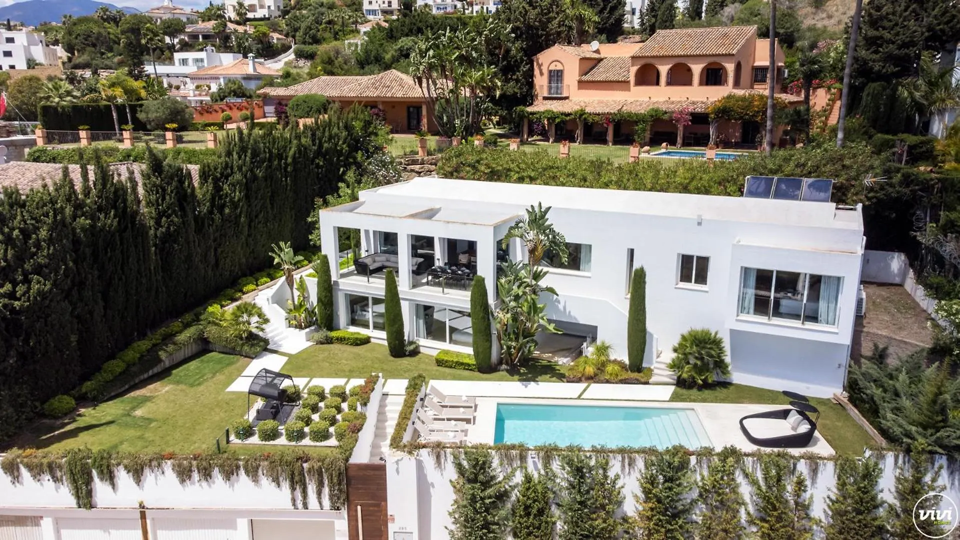 Villa Vivi Homes -Villa Carat Pool, Cinema, Golf & Terrace Estepona Spanyolország